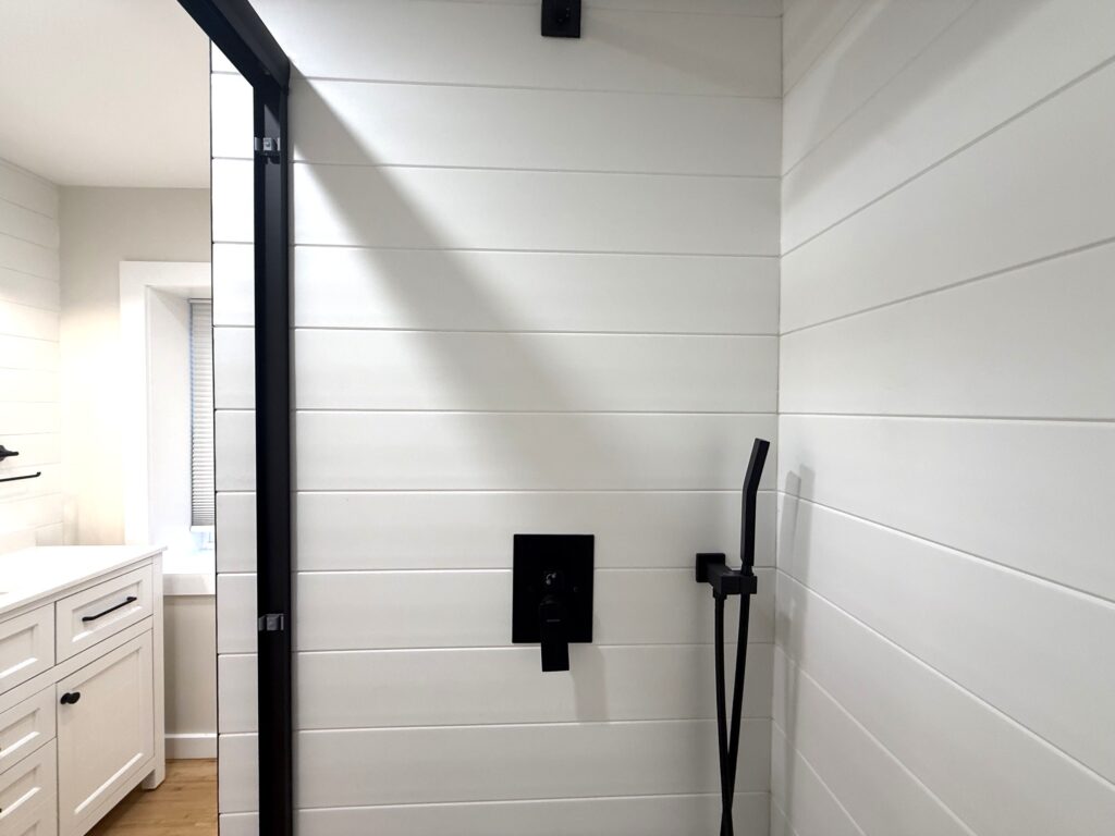 Baltimore Shower Fixture